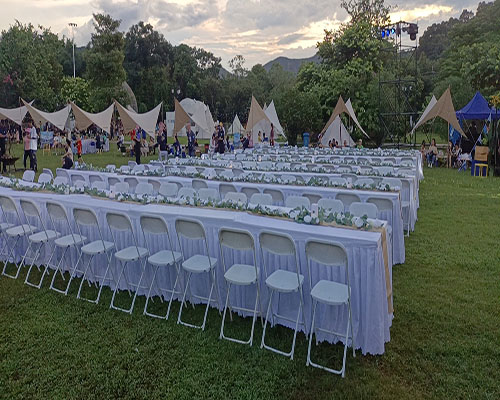 温泉广场活动现场案例图