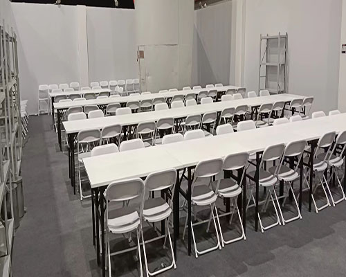 广州交易会展馆活动现场案例图