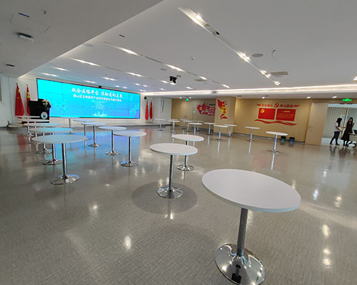 深圳高档宴会桌椅活动现场案例图