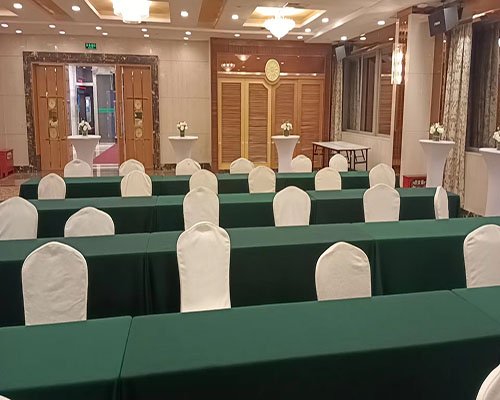 广州圆弧沙发桌椅活动现场案例图