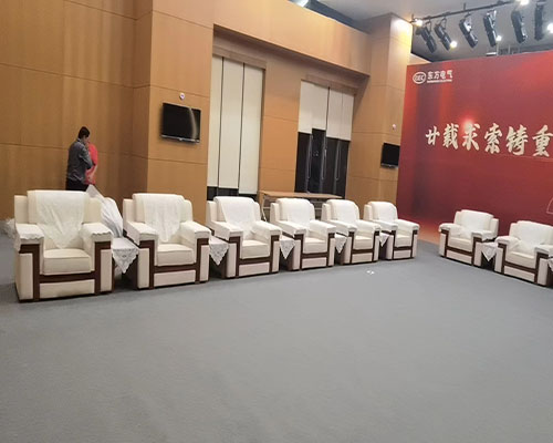 广州高档木线沙发活动现场案例图